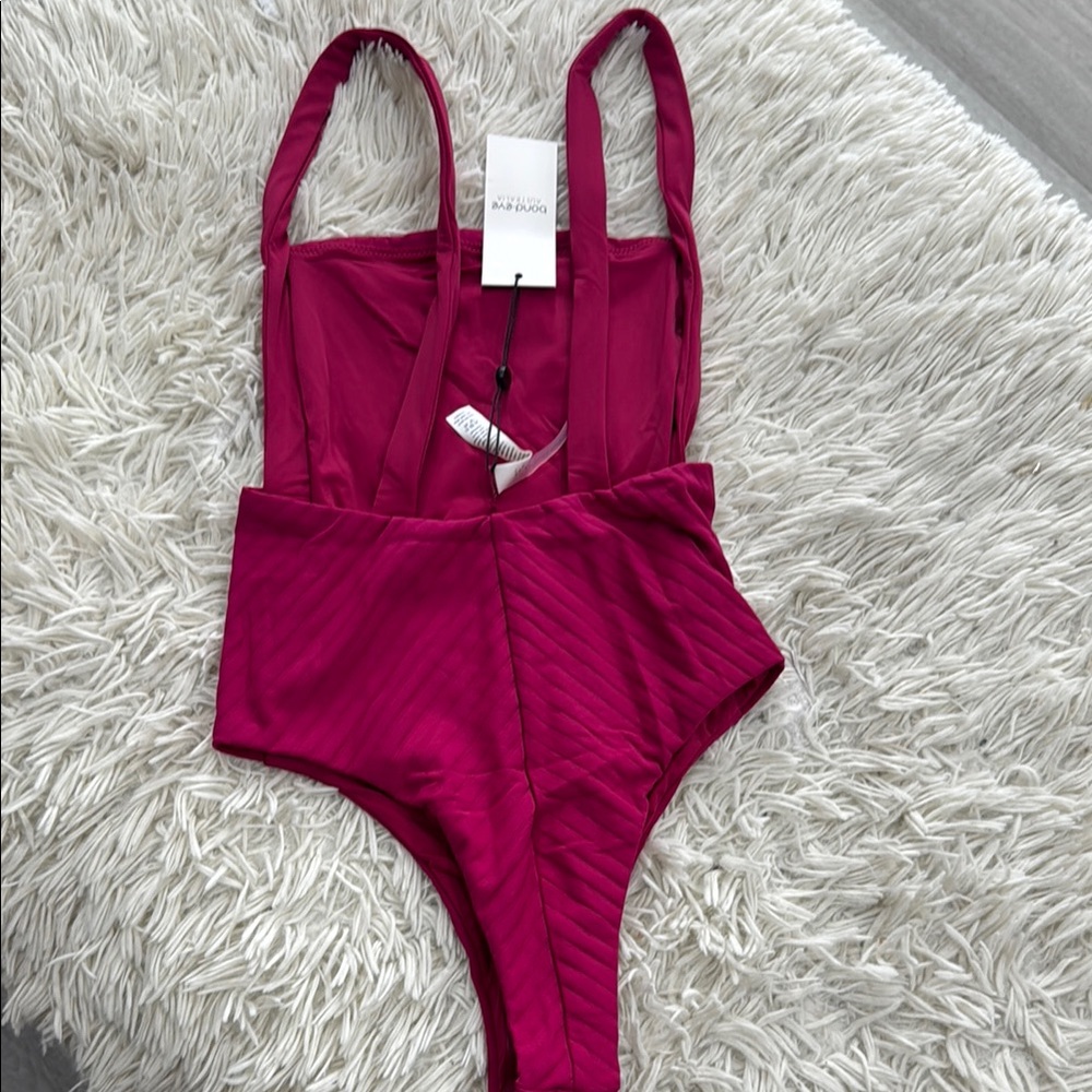 Bond-eye 90 DEGREES SWIMSUIT raspberry - Picture 3 of 8